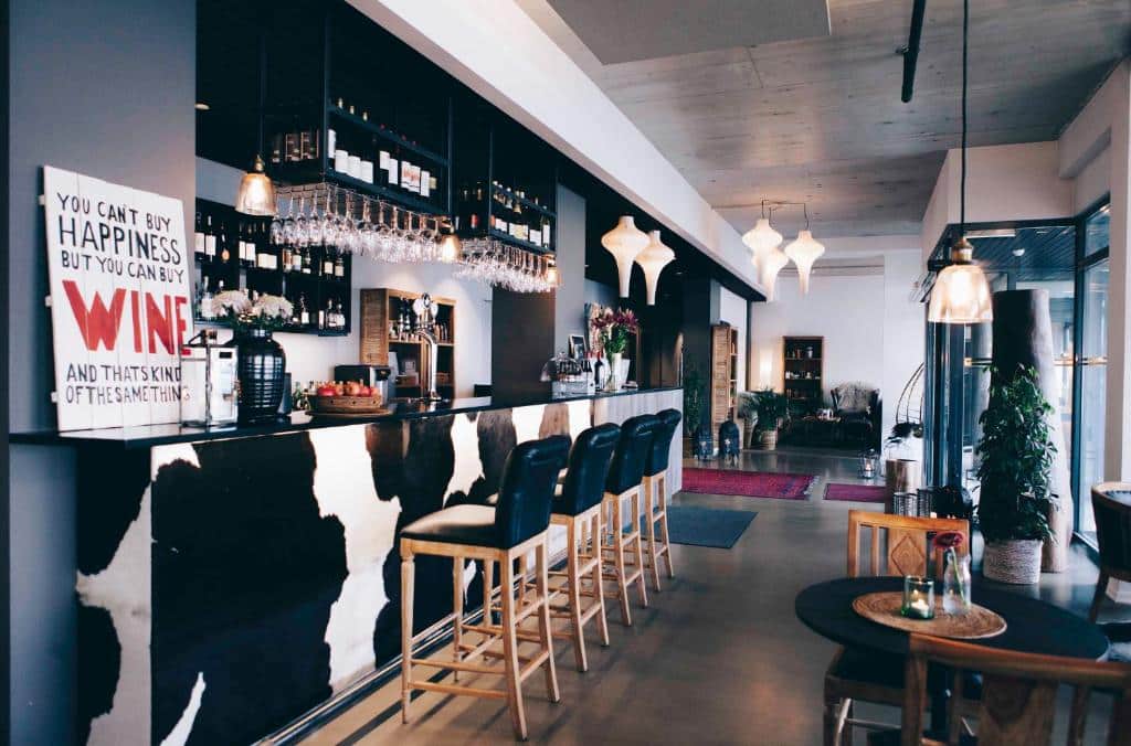eyja guldsmeden hotel reykjavik hotels for gays reykjavik bar