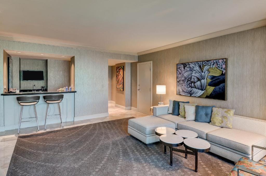 mandalay bay las vegas hotels for gays las vegas living