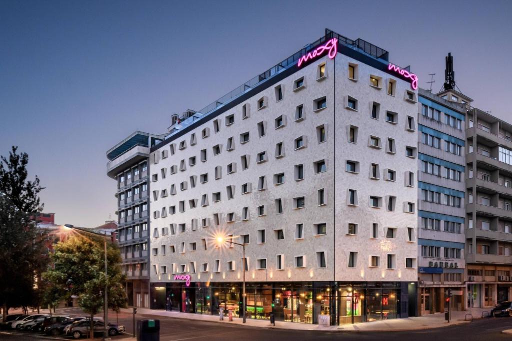 Hotels for Gays Lisbon Moxy Lisbon City