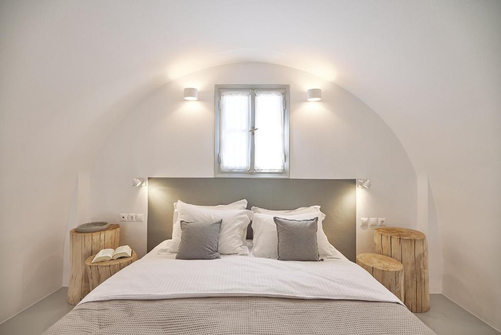 Coco-Mat Hotel Santorini Hotels for Gays Santorini