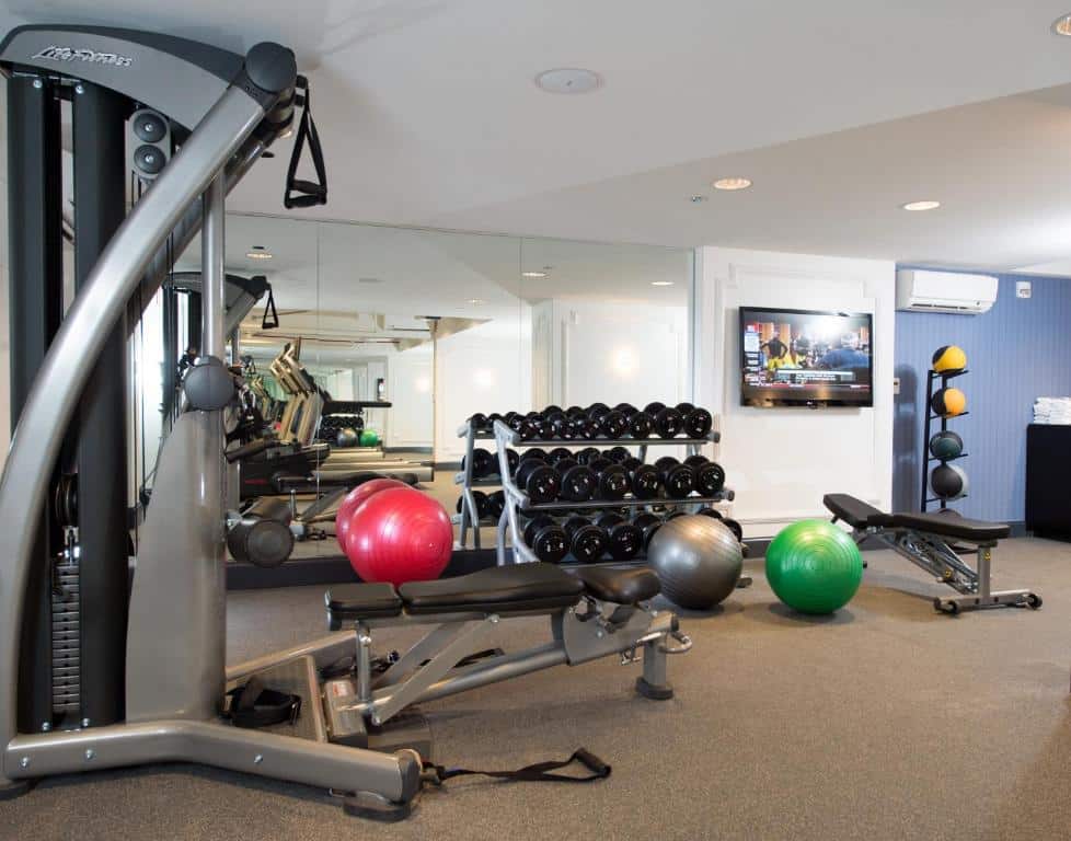 capitol hill hotel hotels for gays washington dc gym