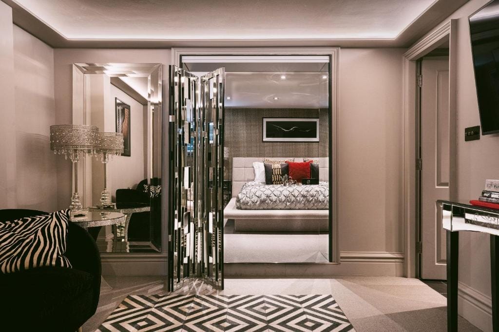square townhouse hotels for gays brighton & hove room
